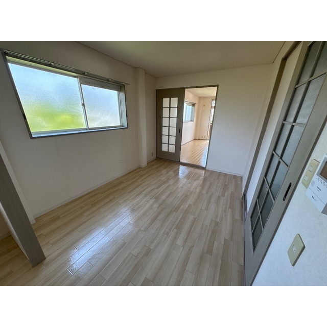 ミサオガーデンホルムの居間・リビング