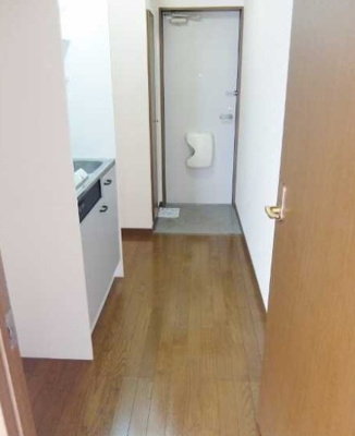 【玄関】 | アムール伊奈中央