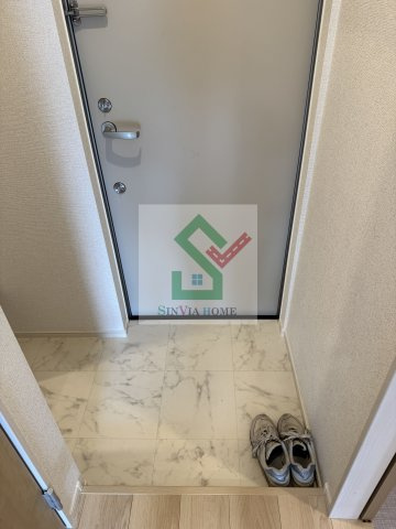 ヴィラージュ の玄関