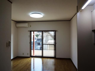 【居間・リビング】 | コーポマジマ