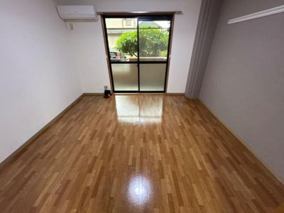 【居間・リビング】 | プリヴェール | 洋室