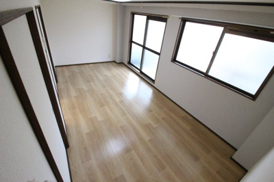 【洋室】 | ベルメゾンⅡ