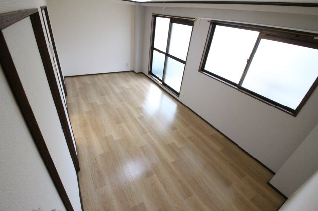 【洋室】 | ベルメゾンⅡ