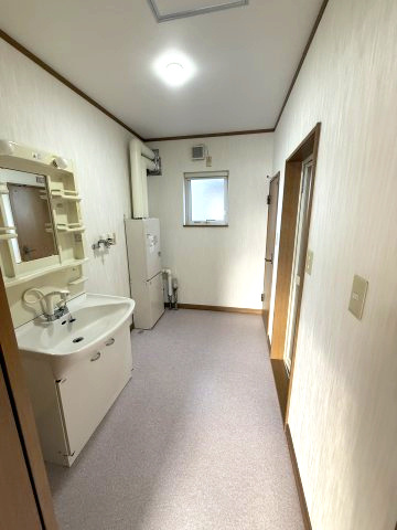 ドミールミサキの洗面所