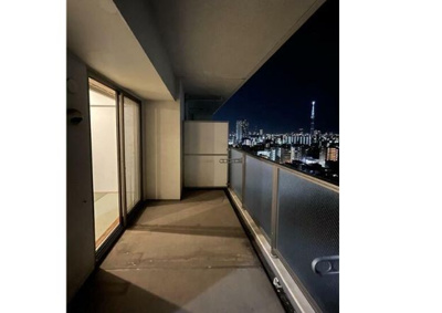 【バルコニー】 | ミッドガーデンシティ ザ・タワー＆ヴィラ | 広々としたバルコニーです