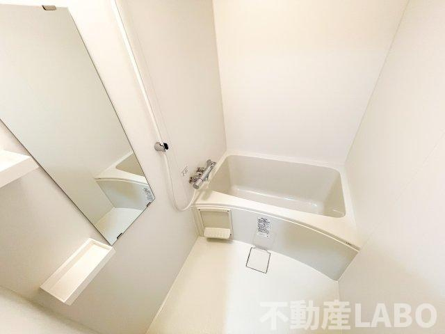 グランドロアール南巽の浴室