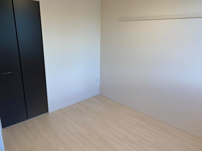 【内装】 | ヴェルジュール佐土 | 洋室