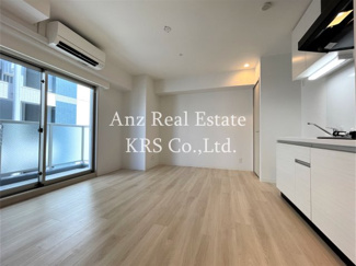 【居間・リビング】 | ラ・ピシーヌ南堀江 | 広々とした1LDK☆