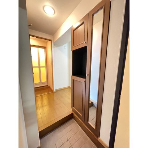福岡市中央区今泉１丁目の賃貸マンションの玄関