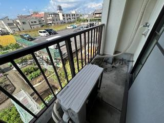 【バルコニー】 | 第三シャルマン四條畷