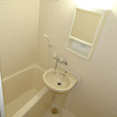 【浴室】 | エスポワールハイム