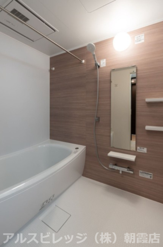 レーベンハイムひばりヶ丘の浴室