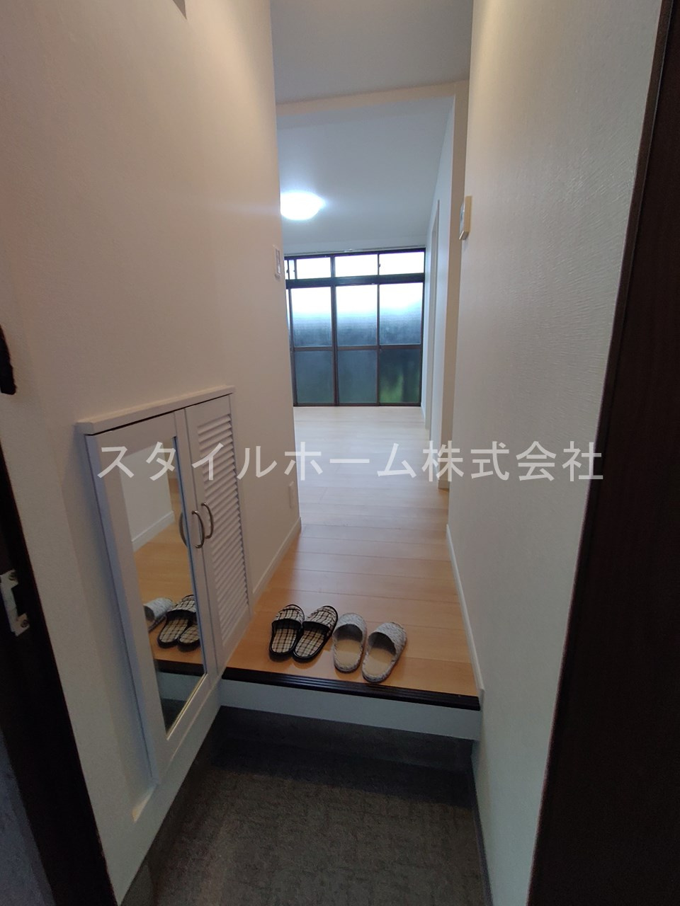 コーポ鈴森　Bの玄関