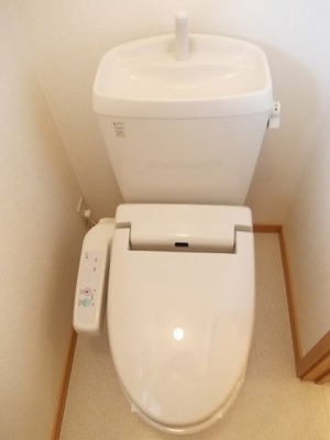 【トイレ】 | サニーフラット中北　Ａ | 【サニーフラット中北　Ａ】ゆったりとした空間のトイレです