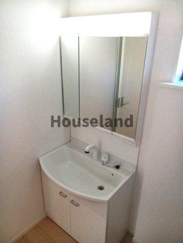 クレイドルガーデン和歌山市和歌浦東第４　１号棟の洗面所