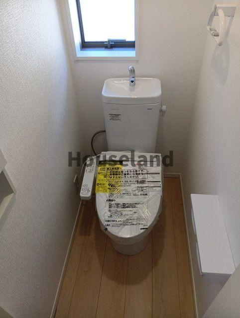 クレイドルガーデン和歌山市和歌浦東第４　１号棟のトイレ