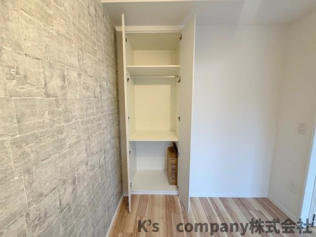 ◎茅ヶ崎市元町　ジオ茅ヶ崎フレシアの収納|洋室5.2帖の収納スペース◇