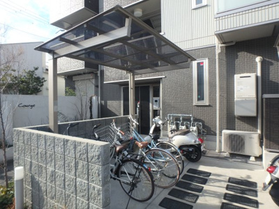 【その他共用部分】 | Ｃｏｕｒｇｅ | 駐輪スペース