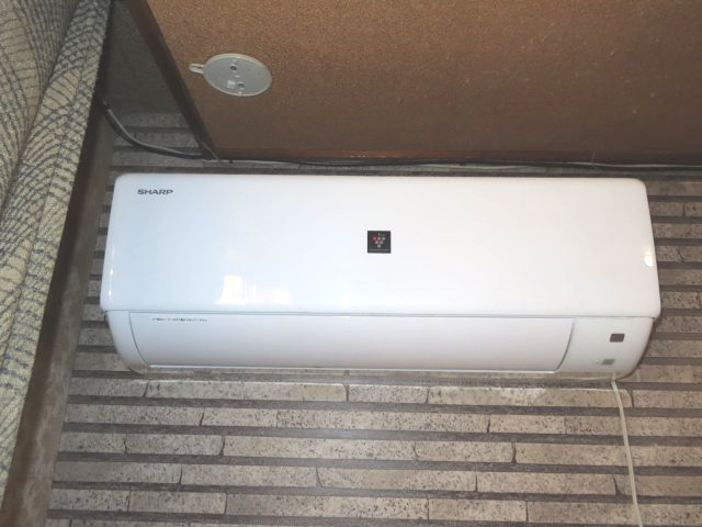 【冷暖房・空調設備】 | 北見市花月町１１番地４、１１番３４８　中古売家 | エアコン