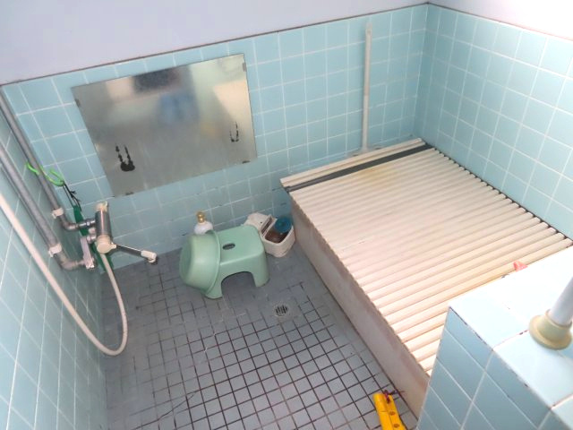北見市花月町１１番地４、１１番３４８　中古売家の浴室|風呂