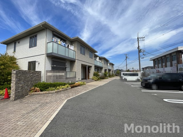 ベルナードプレイリーの駐車場