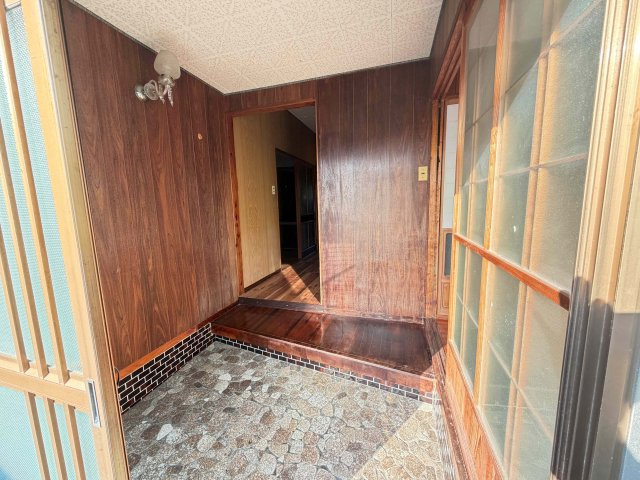 本町　川畑住宅の玄関