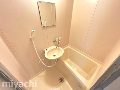 【浴室】 | シティガーデン富田