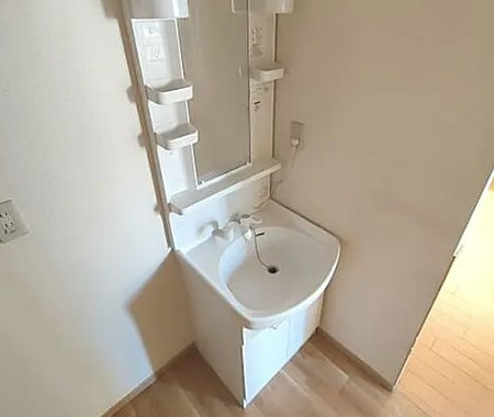 エーデルハイム加倉の独立洗面台