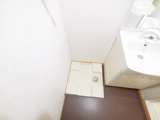 サンシャイン　富雄駅前の設備