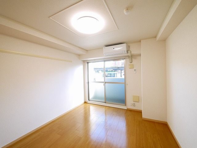 サンシャイン　富雄駅前の内装