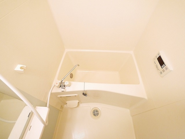 サンシャイン　富雄駅前の浴室