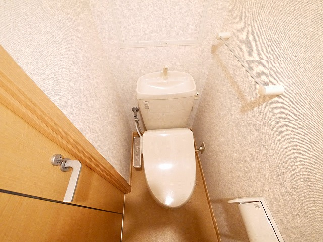 サンシャイン　富雄駅前のトイレ