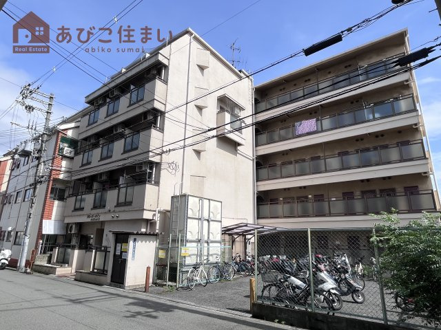 クローバー・メゾン公園南PartⅡの外観