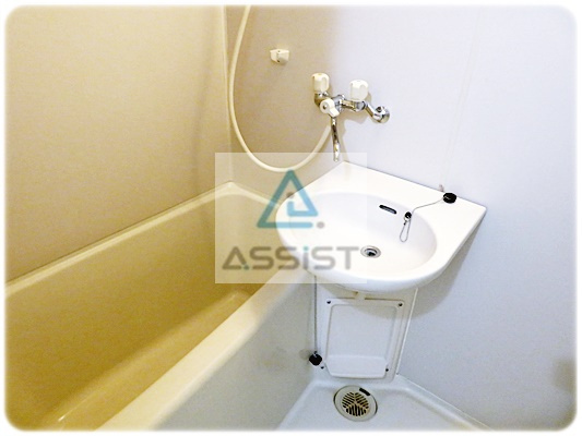 クヒオハイツの浴室