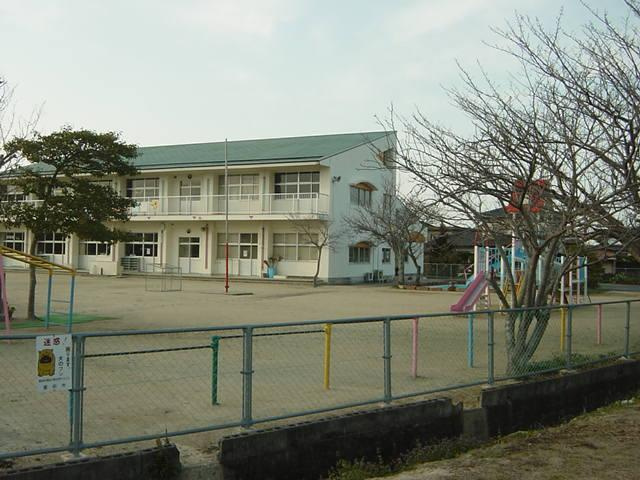 【周辺】 | （仮）朽網東３丁目新築アパート | くさみ幼稚園まで94ｍ