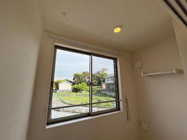 【内装】 | （仮）朽網東３丁目新築アパート | 室内物干し（イメージ）