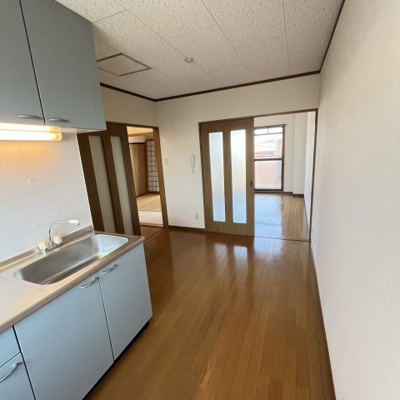 【居間・リビング】 | レーベンハイツ