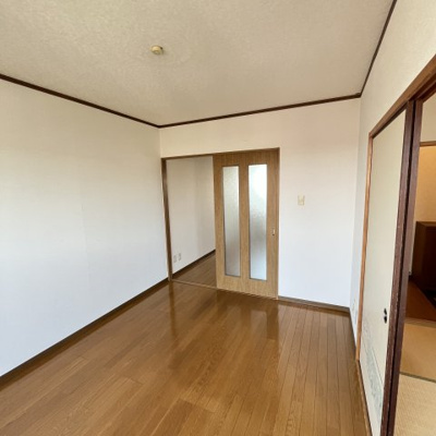 【居間・リビング】 | レーベンハイツ