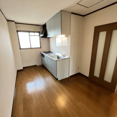 【居間・リビング】 | レーベンハイツ