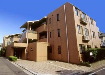 【外観】 | スクエア高円寺 | 鉄筋コンクリート造のがっちりとした建物。