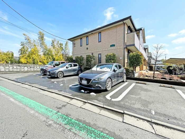 ＳＨＡＭＲＯＣＫ　ＨＩＬＬＳの駐車場