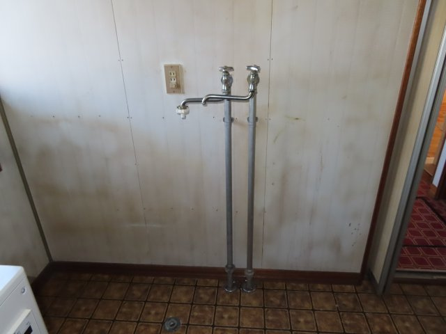 【ランドリースペース】 | 北見市末広町３４９番地３５　中古売家 | 洗濯機置場