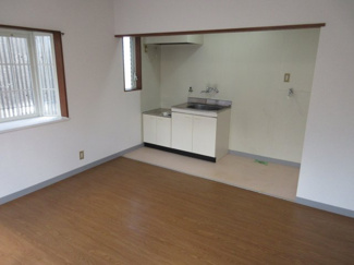 【居間・リビング】 | コーポホワイト名草