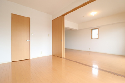 【洋室】 | ラベニール