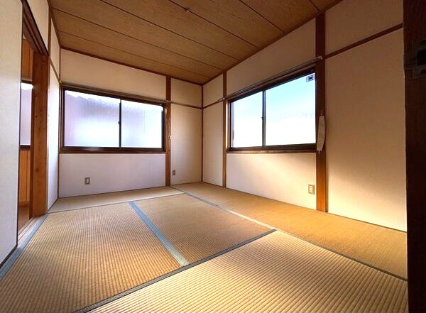 高山町４丁目貸家の和室