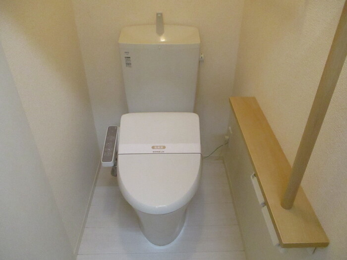 ウッドイン舳越のトイレ