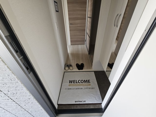 レ　リアン　ファミオⅧのエントランス