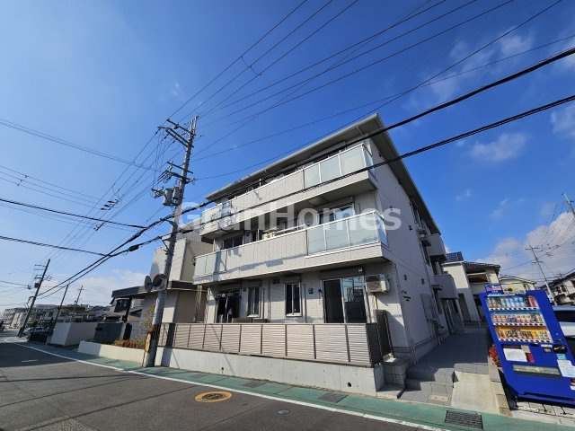 レ　リアン　ファミオⅧの外観