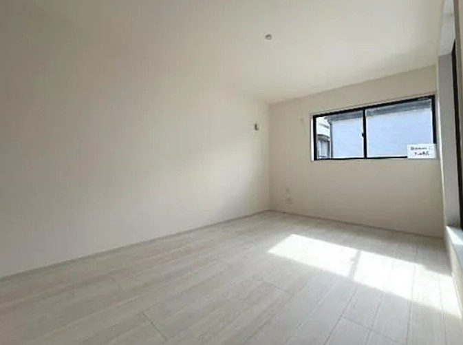 【新築】鶴ヶ島市下新田第２ １号棟の洋室|2F 7.5帖洋室です！主寝室にいかがでしょうか♪