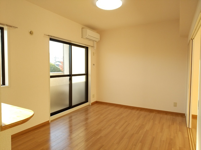 エクセレンスフジエの居間・リビング